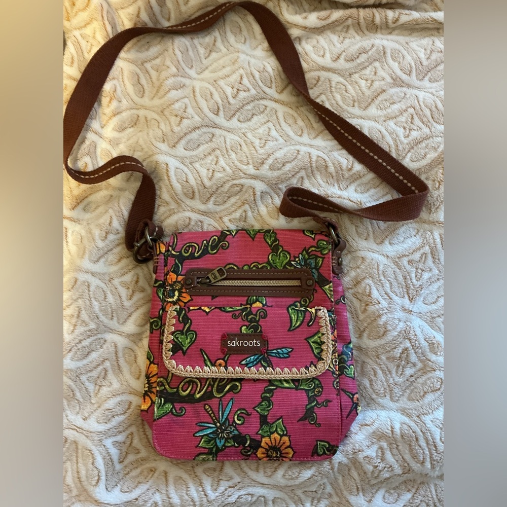 Sakroots Floral Crossbody Bag in Raspberry - Picture 2 of 5